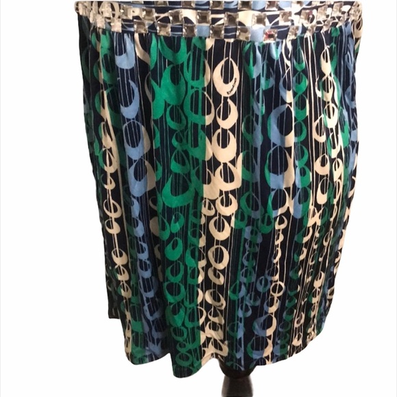 Bebe Stone Trim Shift Dress Size M NWT - Picture 3 of 6